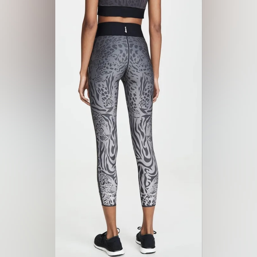 Ultracor Ultra High Panthera leggins grey size xxs in great condition 👌 - Picture 3 of 7